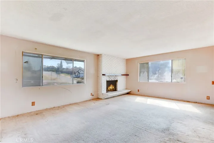 1360 E Fallbrook Street, Fallbrook, California 92028