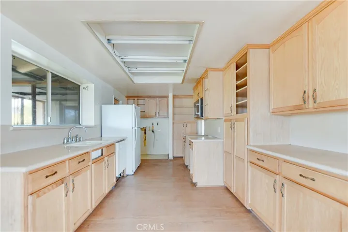 1360 E Fallbrook Street, Fallbrook, California 92028