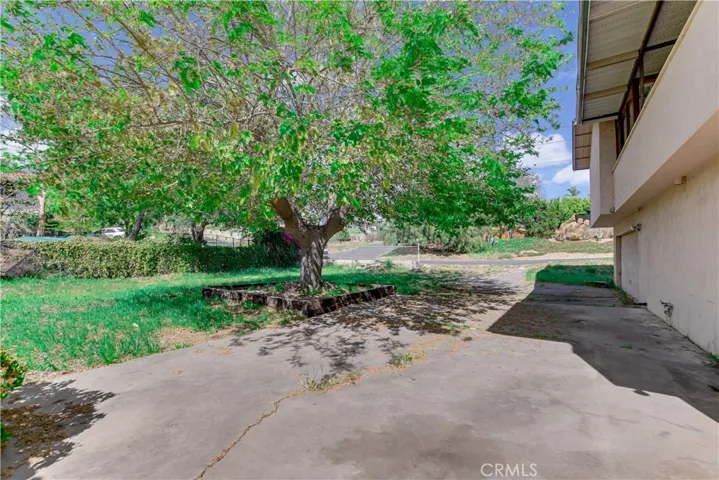 1360 E Fallbrook Street, Fallbrook, California 92028