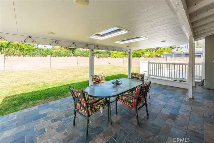 7339 Jumilla Avenue, Winnetka, California 91306