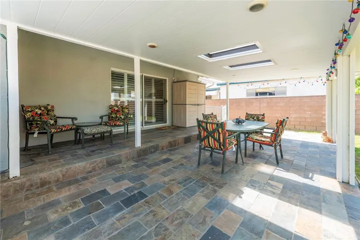 7339 Jumilla Avenue, Winnetka, California 91306