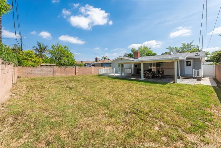 7339 Jumilla Avenue, Winnetka, California 91306