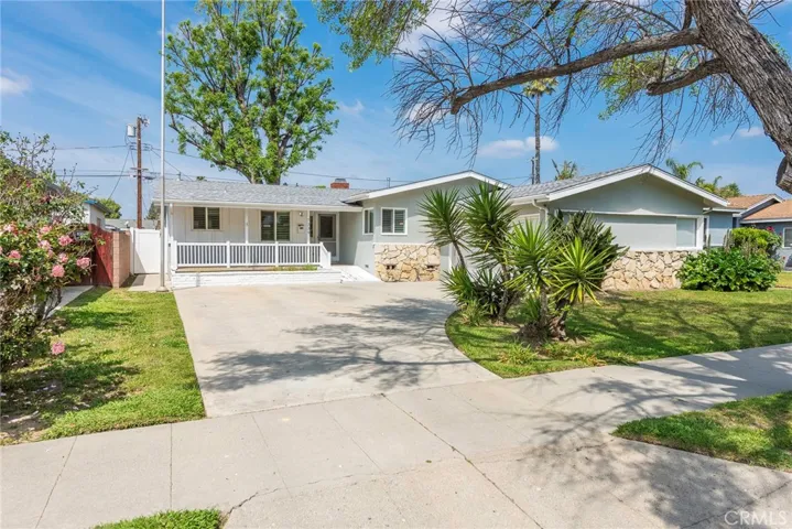 7339 Jumilla Avenue, Winnetka, California 91306