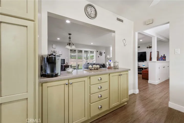 7339 Jumilla Avenue, Winnetka, California 91306