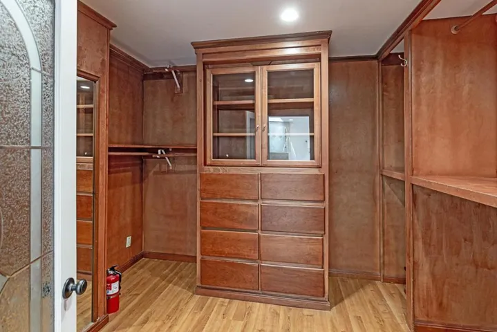 83 Tum Suden Way, Woodside, California 94062