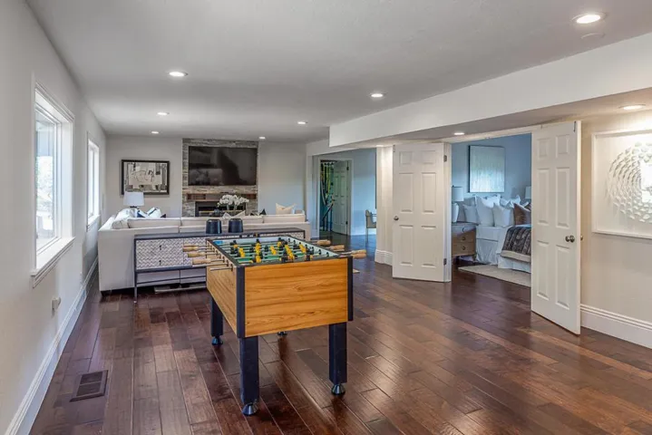 83 Tum Suden Way, Woodside, California 94062