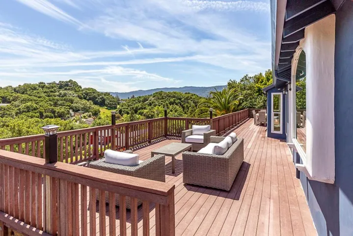 83 Tum Suden Way, Woodside, California 94062