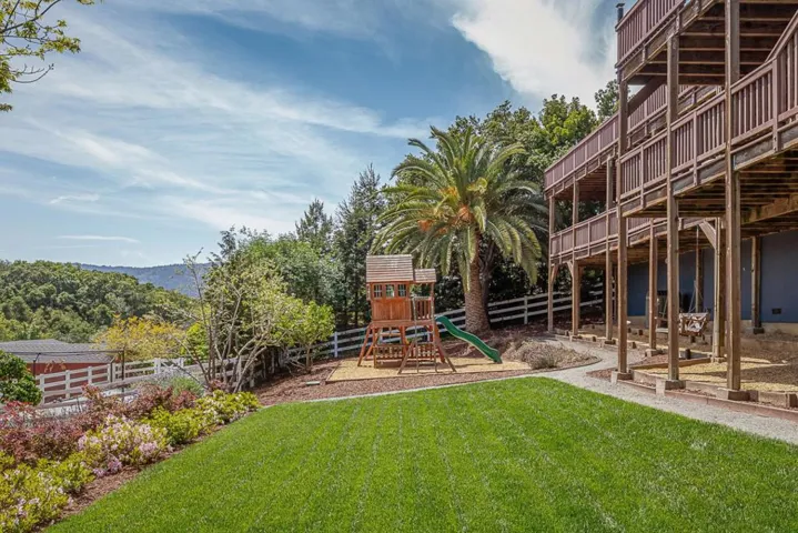 83 Tum Suden Way, Woodside, California 94062