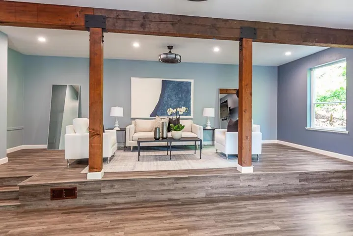 83 Tum Suden Way, Woodside, California 94062