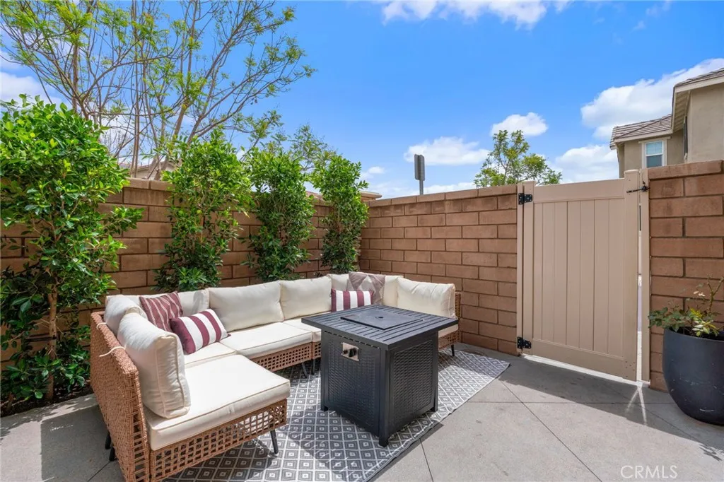 15984 Holstein Street, Chino, California 91708 home-pic-32