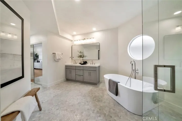Primary Suite Bath