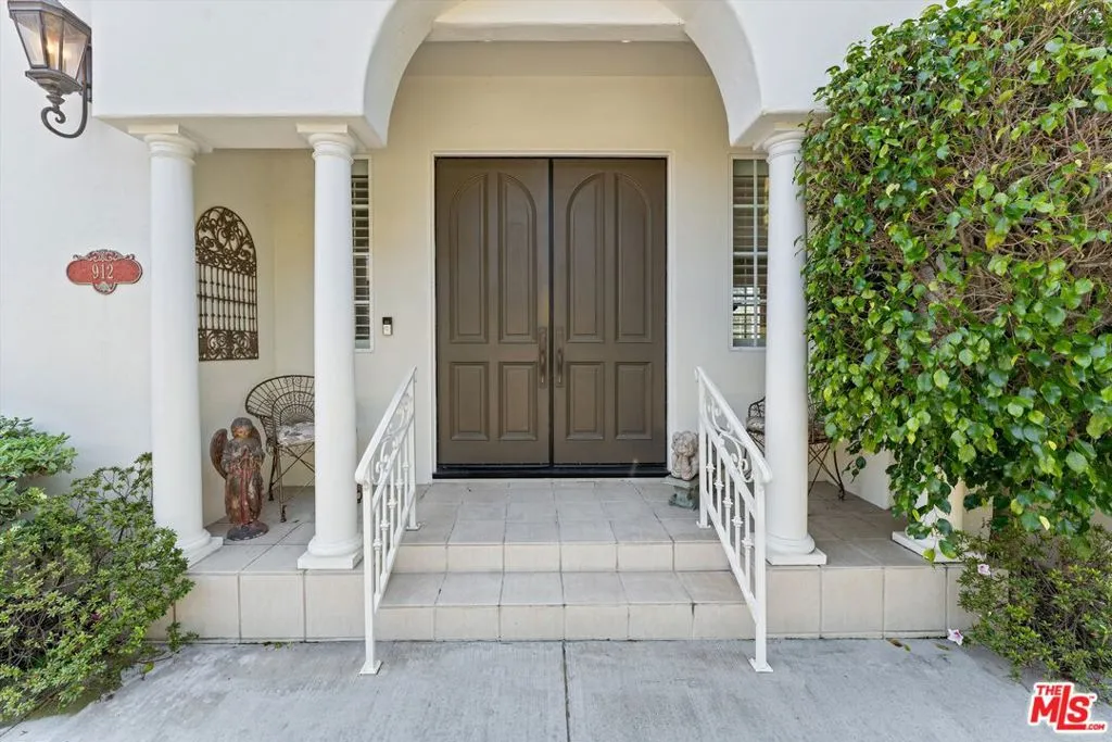 912 Harbor Crossing Lane, Marina Del Rey, California 90292 home-pic-4