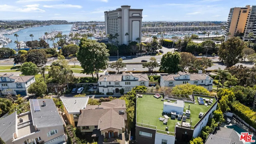 912 Harbor Crossing Lane, Marina Del Rey, California 90292 home-pic-53