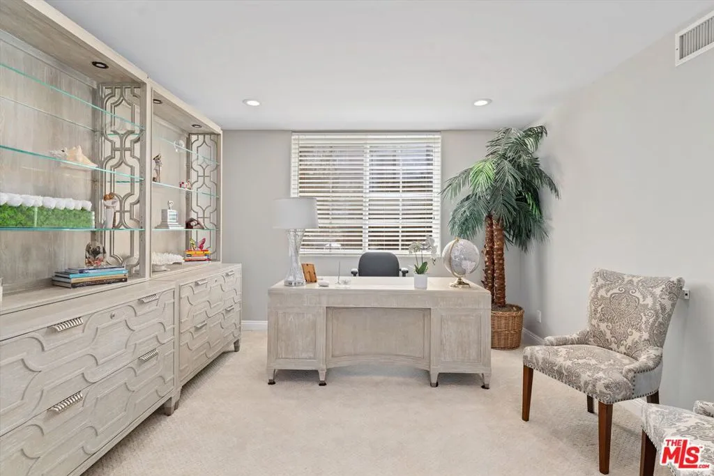 912 Harbor Crossing Lane, Marina Del Rey, California 90292 home-pic-32