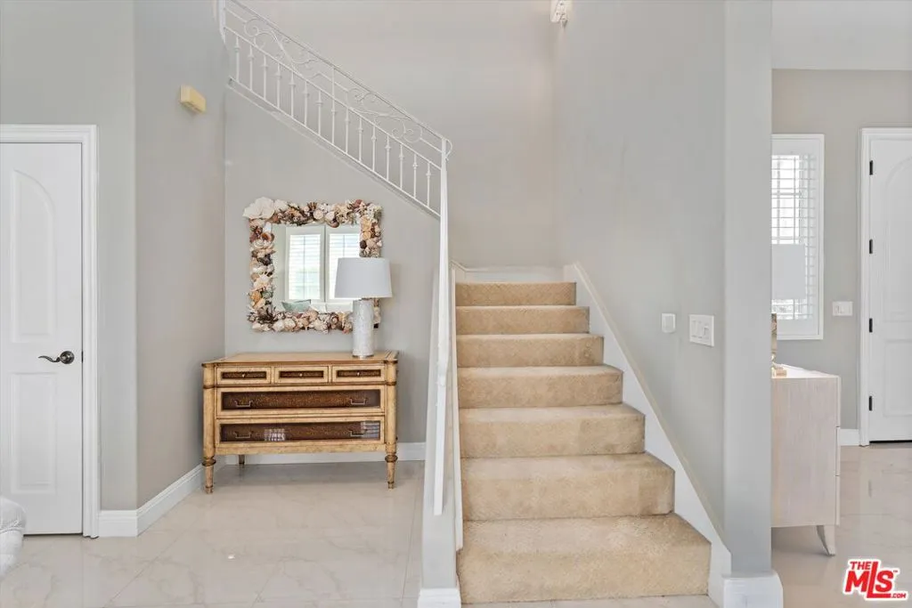 912 Harbor Crossing Lane, Marina Del Rey, California 90292 home-pic-17