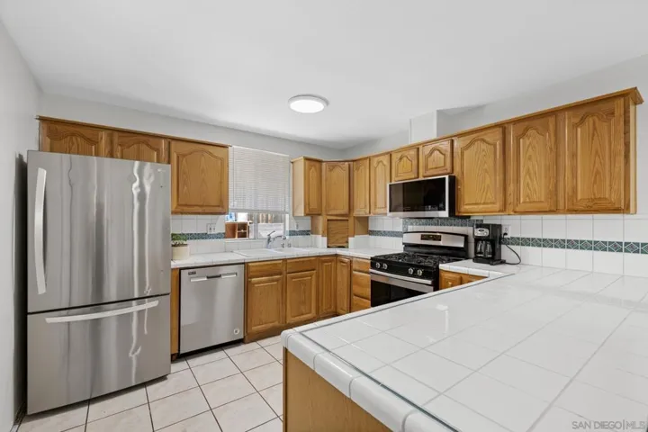 3020 Linda Dr, Oceanside, California 92056