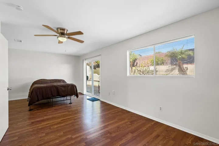 3020 Linda Dr, Oceanside, California 92056