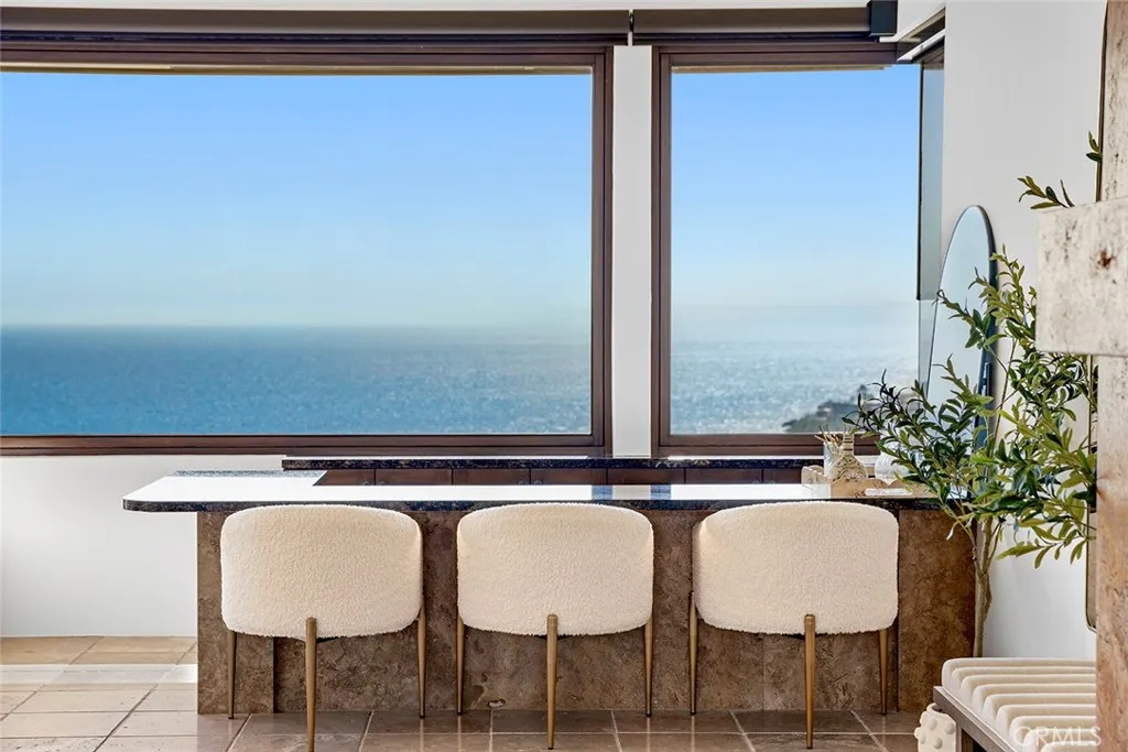 523 Emerald Bay, Laguna Beach, California 92651, 5 Bedrooms Bedrooms, ,5 BathroomsBathrooms,Residential,For Sale,Emerald Bay,LG25080825