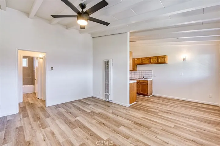 313 E 17th Street, Costa Mesa, California 92627