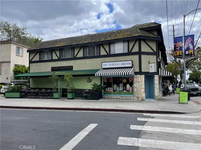 4437 Avocado Street 107, Los Angeles, California 90027