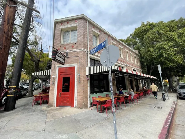 4437 Avocado Street 107, Los Angeles, California 90027