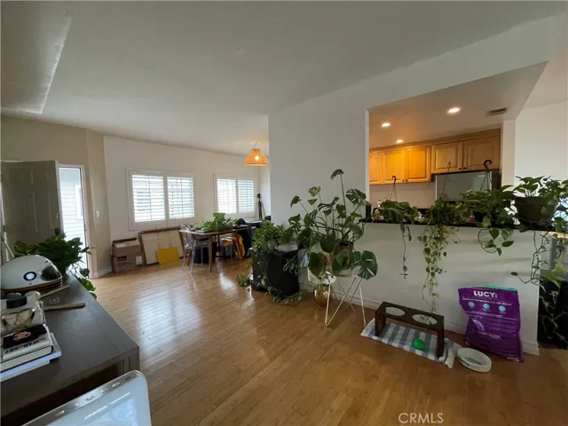 4437 Avocado Street 107, Los Angeles, California 90027