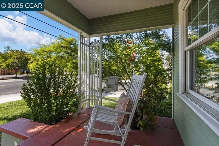 5801 Broadway, Sacramento, California 95802-1803
