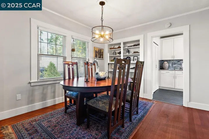 5801 Broadway, Sacramento, California 95802-1803