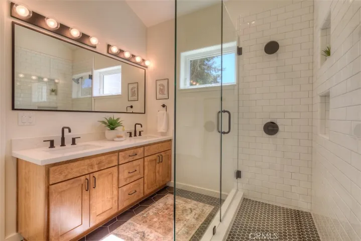 378 Circlewood Drive, Paradise, California 95969