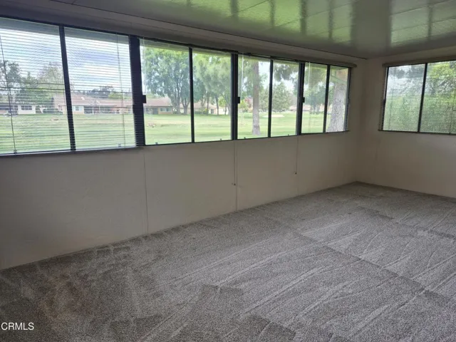 17105 Village 17 patio room (3)