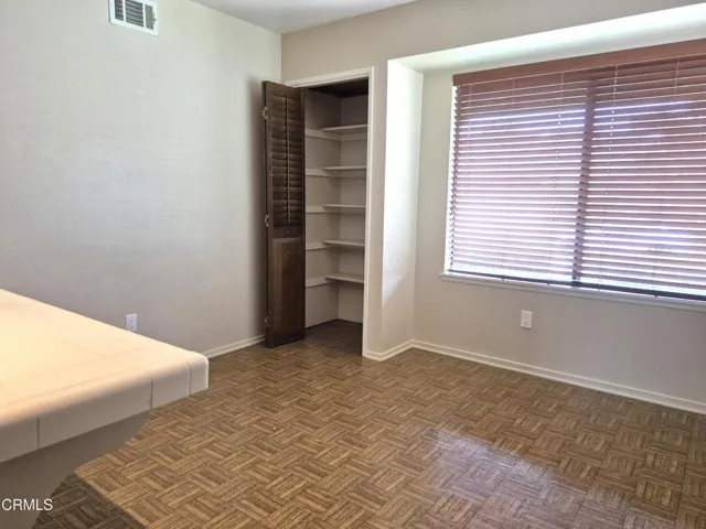 17105 Village 17 WeSellLeisureVillage (9
