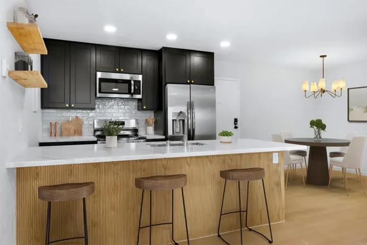 8036 Linda Vista Road 1j, San Diego, California 92111