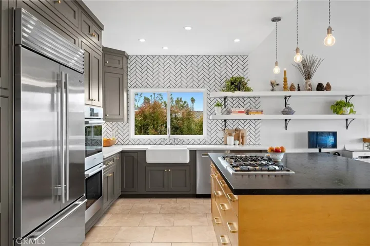 2888 Bernard Court, Laguna Beach, California 92651
