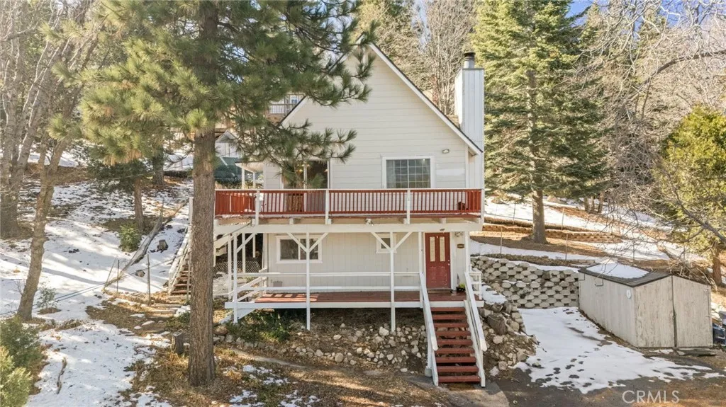 25661 Mid Lane, Twin Peaks, California 92391 home-pic-0