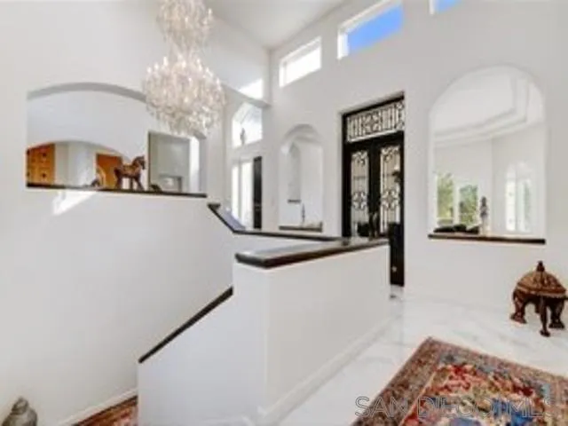 17381 Circa Oriente, Rancho Santa Fe, California 92067 home-pic-24