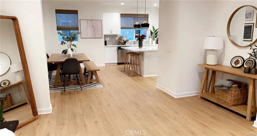 1006 Newberry Lane, Claremont, California 91711