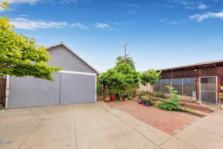 Garage & Garden Shed