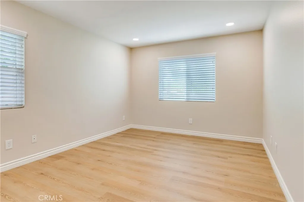 33827 Flora Springs Street, Temecula, California 92592 home-pic-45