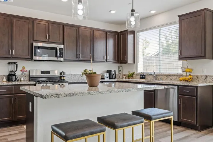 5610 Julia Ave, Keyes, California 95328