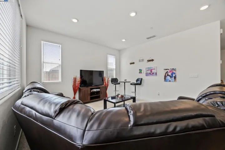 5610 Julia Ave, Keyes, California 95328