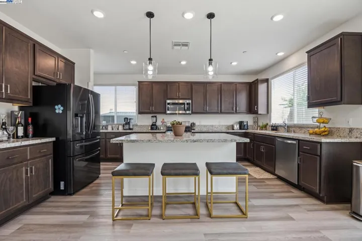 5610 Julia Ave, Keyes, California 95328