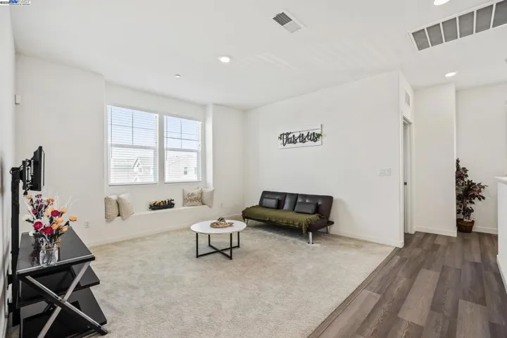 5610 Julia Ave, Keyes, California 95328