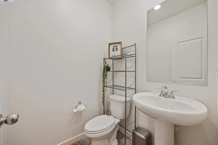 5610 Julia Ave, Keyes, California 95328