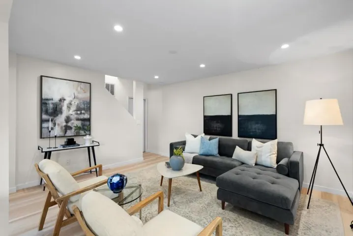 1165 Banyan Way, Pacifica, California 94044