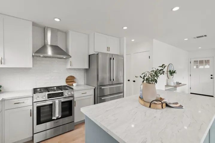1165 Banyan Way, Pacifica, California 94044
