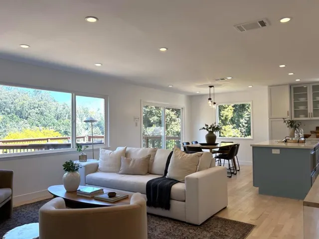 1165 Banyan Way, Pacifica, California 94044