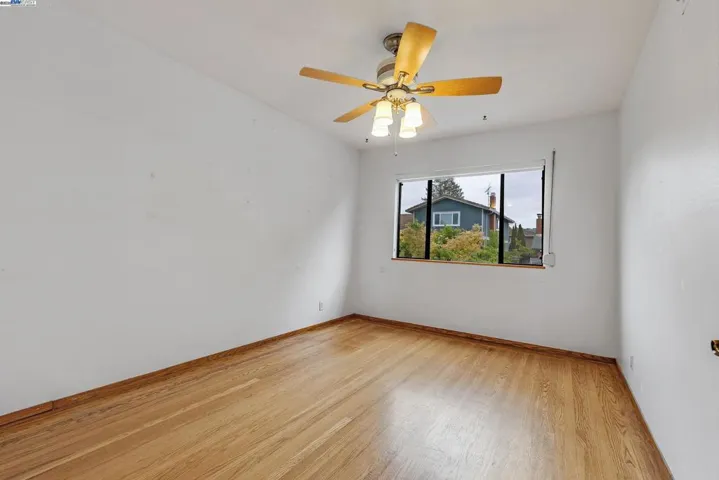 19066 Gliddon St, Castro Valley, California 94546