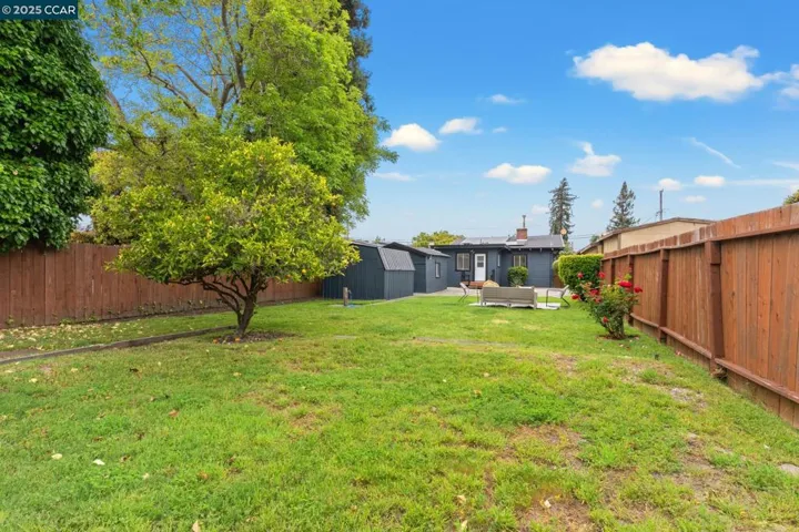 125 Sunnyside Dr, San Leandro, California 94577