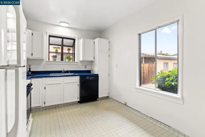 125 Sunnyside Dr, San Leandro, California 94577