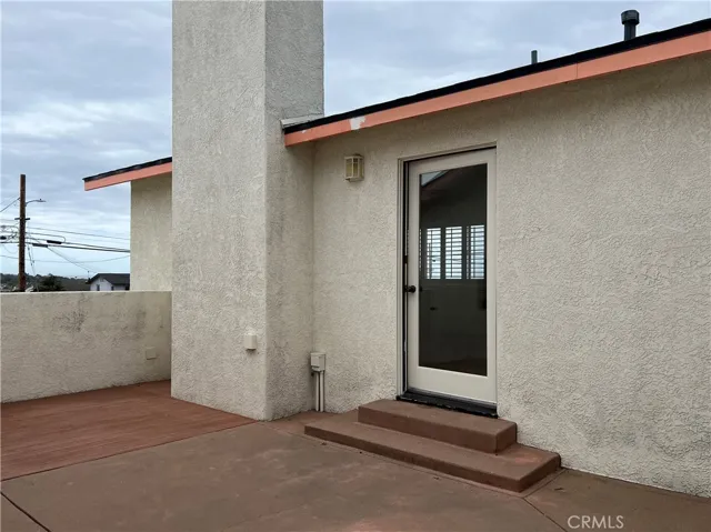 320 N 7th Street, Grover Beach, California 93433